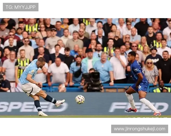 赫勒尔上演帽子戏法泽内利锦上添花埃尔夫斯堡主场四球大胜十人尤尔加登